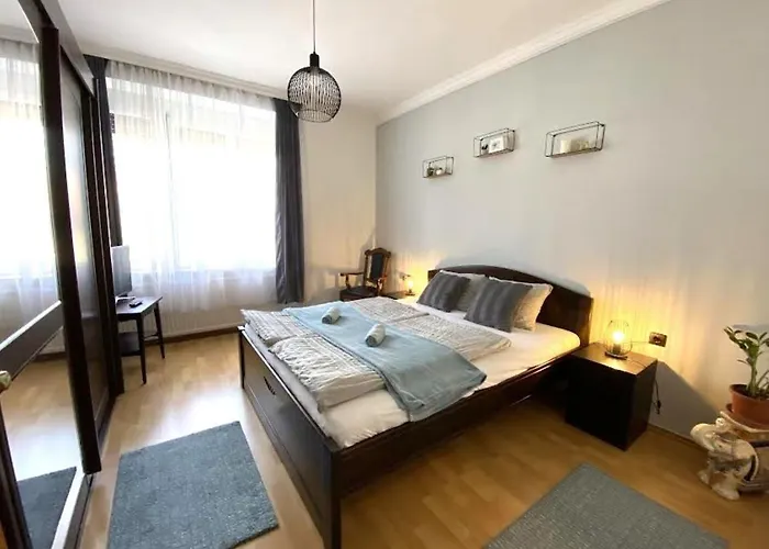 Hajduhegy Vendeghaz * Eger